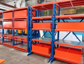 стеллажи с выдвижными поддонами