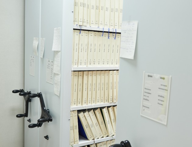 Передвижные стеллажи для книг