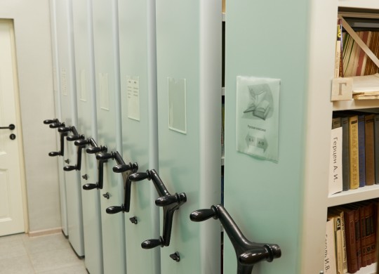 Стеллажи серии Л