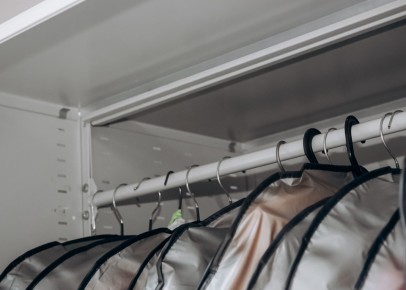 Стеллажи для одежды